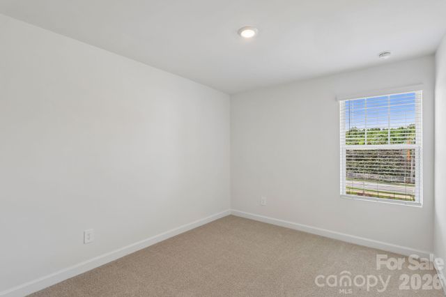 9024 Foggy Brook Loop, Charlotte, NC 28216