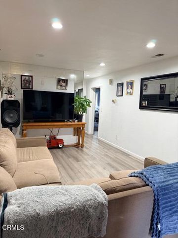 1928 San Benito Street, Oxnard, CA 93033