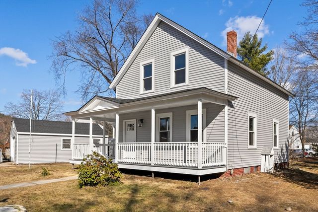 2 Maple St, Shirley, MA 01464