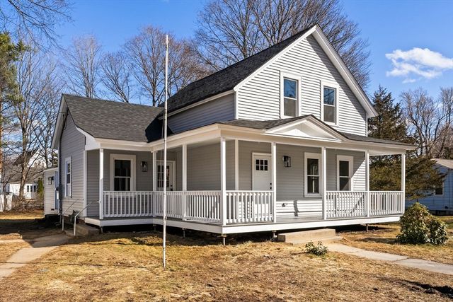 2 Maple St, Shirley, MA 01464
