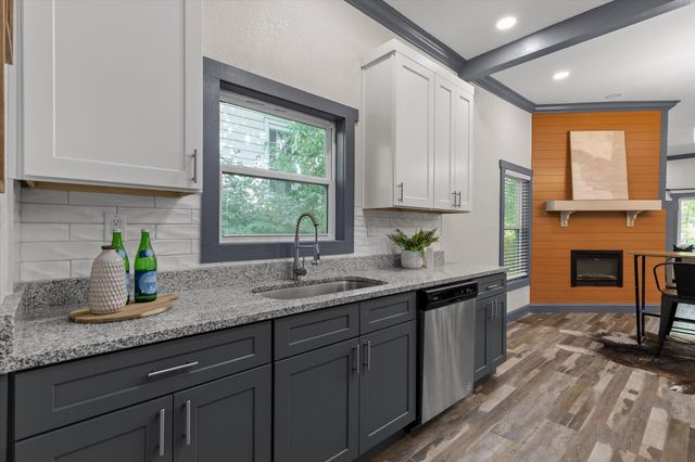 2008 Vine Street, Chattanooga, TN 37404