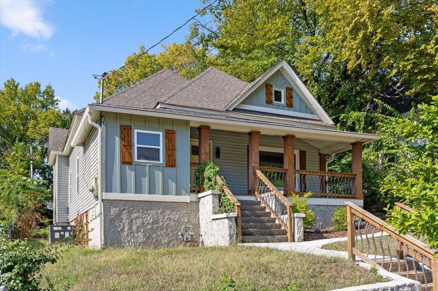 2008 Vine Street, Chattanooga, TN 37404