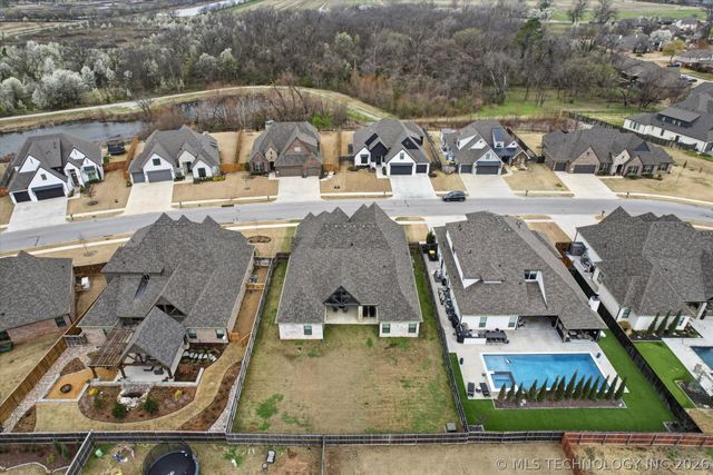 12419 S 102nd East Avenue, Bixby, OK 74008