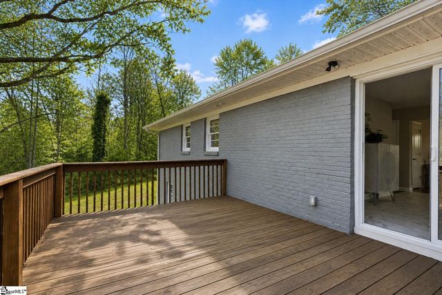 115 Pinetree Lane, Easley, SC 29640