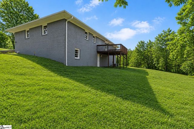 115 Pinetree Lane, Easley, SC 29640
