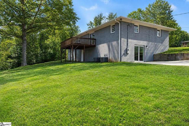 115 Pinetree Lane, Easley, SC 29640