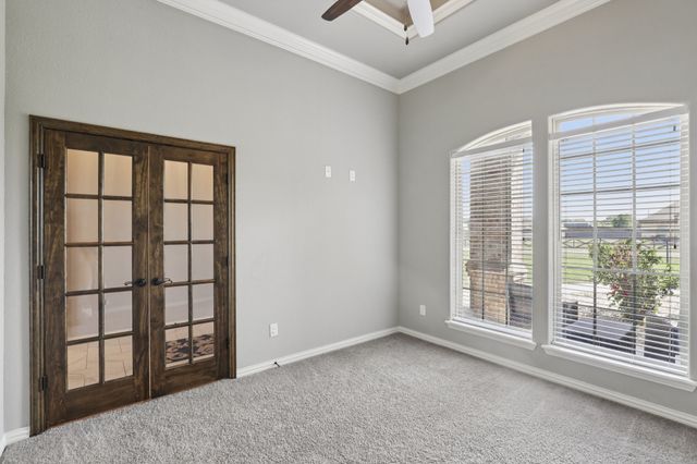 1020 Jesse James Lane, Springtown, TX 76082