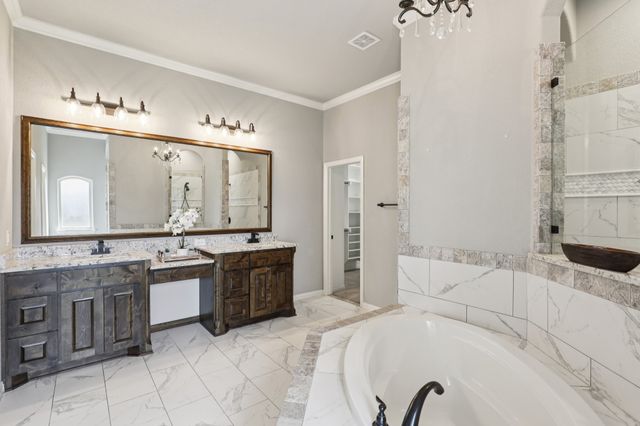 1020 Jesse James Lane, Springtown, TX 76082