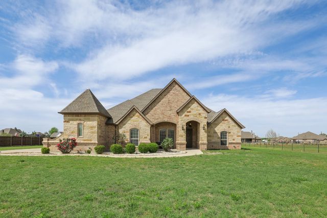 1020 Jesse James Lane, Springtown, TX 76082