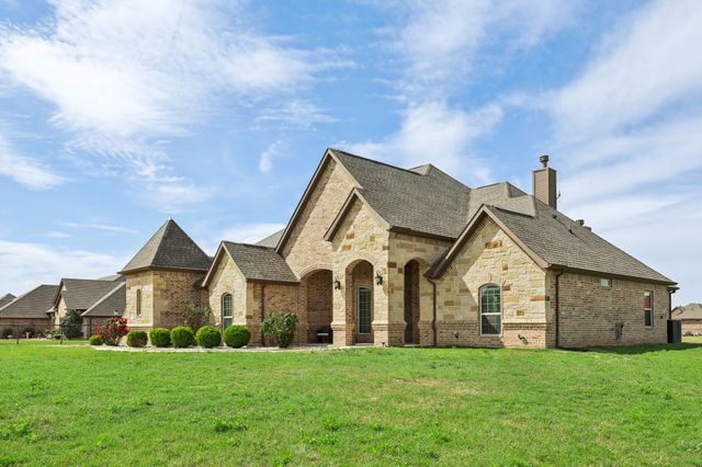 1020 Jesse James Lane, Springtown, TX 76082