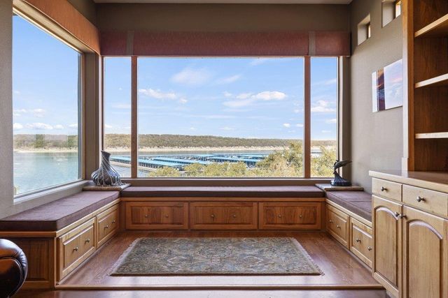 1310 Hurst HOLW, Austin, TX 78734