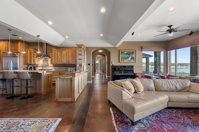 1310 Hurst HOLW, Austin, TX 78734