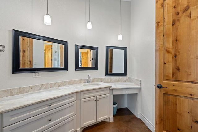 1310 Hurst HOLW, Austin, TX 78734