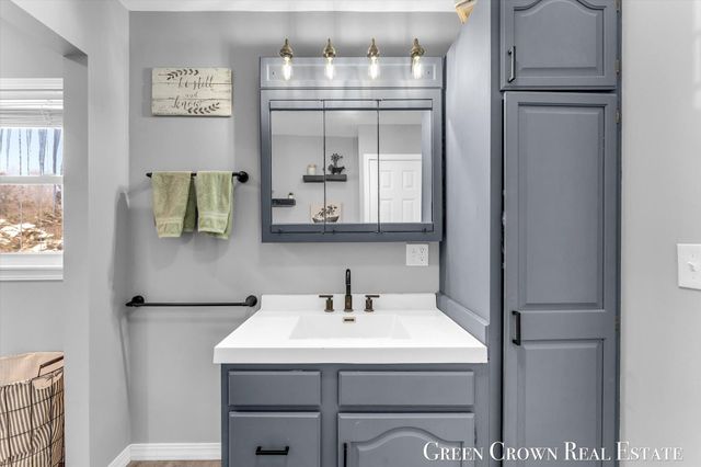 12449 S Catalpa Avenue, Grant Twp-newaygo, MI 49327