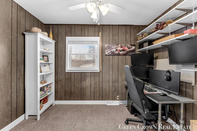 12449 S Catalpa Avenue, Grant Twp-newaygo, MI 49327