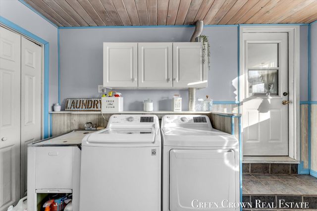 12449 S Catalpa Avenue, Grant Twp-newaygo, MI 49327