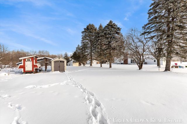 12449 S Catalpa Avenue, Grant Twp-newaygo, MI 49327