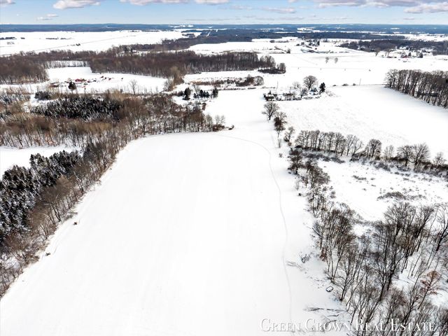 12449 S Catalpa Avenue, Grant Twp-newaygo, MI 49327