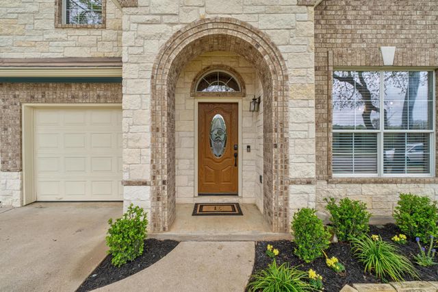 484 Cullen BLVD, Buda, TX 78610