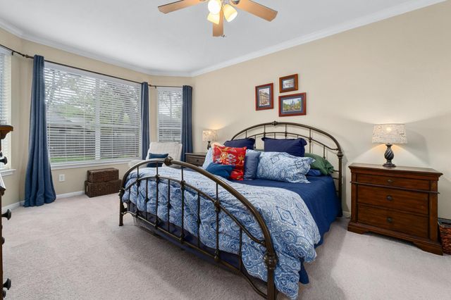 484 Cullen BLVD, Buda, TX 78610