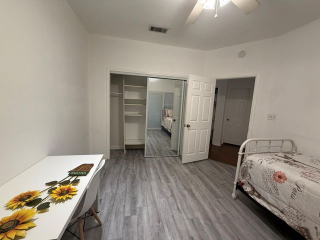 310 Pat Garrison ST 3B, San Marcos, TX 78666