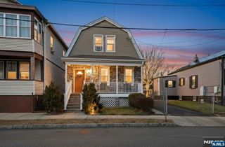 11 Meade Street, West Orange, NJ 07052