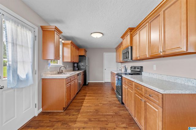 390 BAILEY ROAD, Weaver, AL 36277