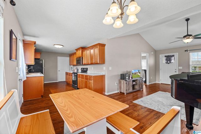 390 BAILEY ROAD, Weaver, AL 36277