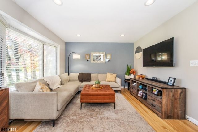 112 Lafayette Ave, Washington Twp., NJ 07676