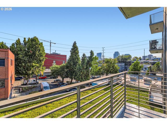 1234 Sw 18TH Ave 303, Portland, OR 97205