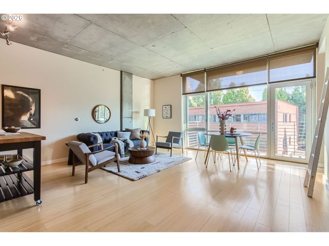1234 Sw 18TH Ave 303, Portland, OR 97205