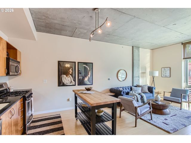 1234 Sw 18TH Ave 303, Portland, OR 97205