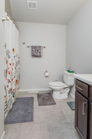 3700 Chinook Drive S, Fargo, ND 58104