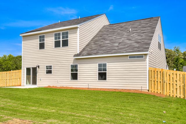 1663 Pine Ridge Dr N, Hephzibah, GA 30815