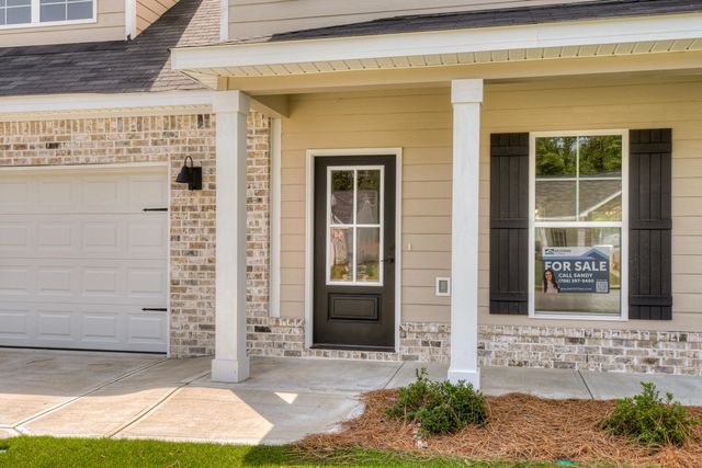 1663 Pine Ridge Dr N, Hephzibah, GA 30815
