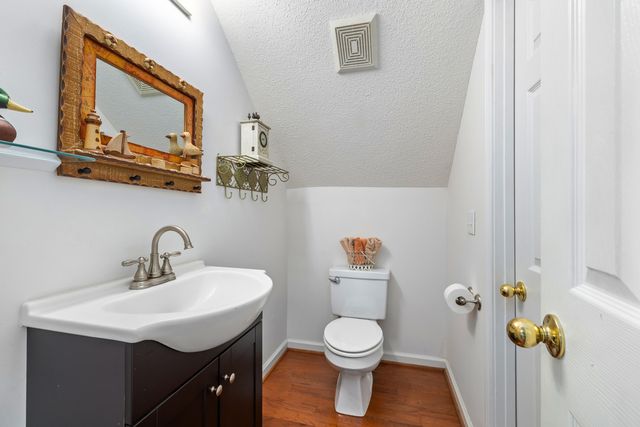 13 Ridge Lake Drive, Manning, SC 29102