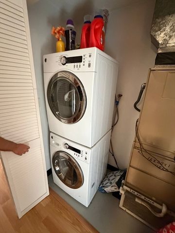 136 Central Street C 6, Hudson, MA 01749