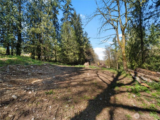 41298 214th Avenue SE, Enumclaw, WA 98022