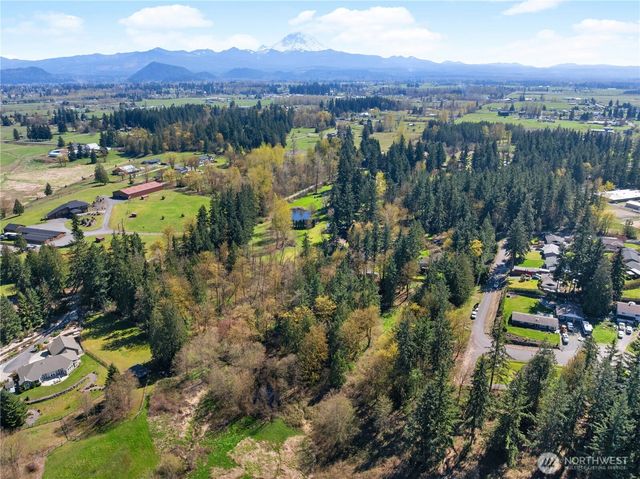 41298 214th Avenue SE, Enumclaw, WA 98022