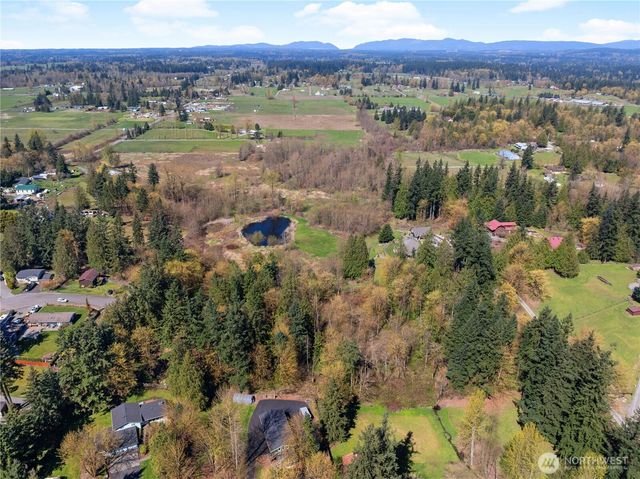41298 214th Avenue SE, Enumclaw, WA 98022