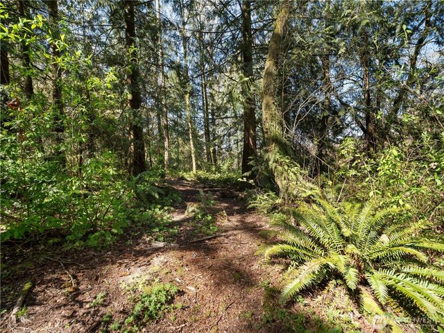 41298 214th Avenue SE, Enumclaw, WA 98022