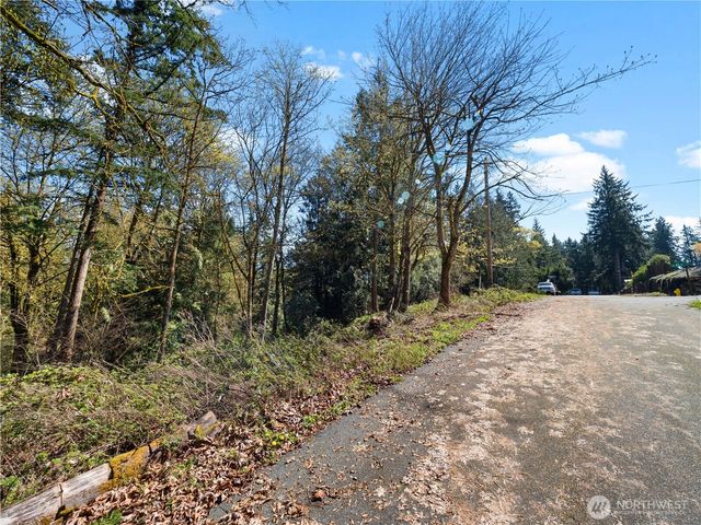41298 214th Avenue SE, Enumclaw, WA 98022