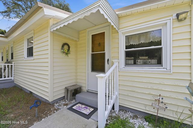 270 Buck Jones Road, Wallace, NC 28466