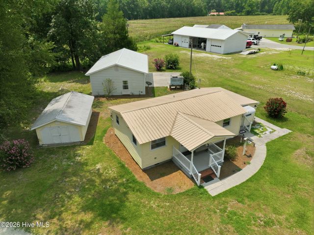 270 Buck Jones Road, Wallace, NC 28466