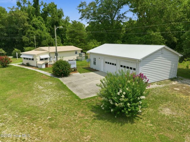 270 Buck Jones Road, Wallace, NC 28466
