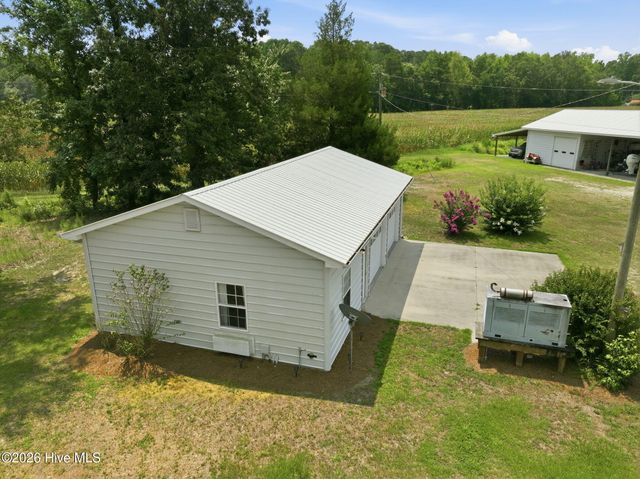 270 Buck Jones Road, Wallace, NC 28466