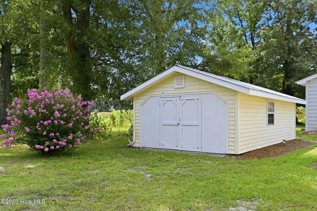 270 Buck Jones Road, Wallace, NC 28466