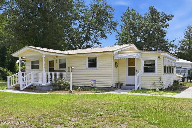 270 Buck Jones Road, Wallace, NC 28466
