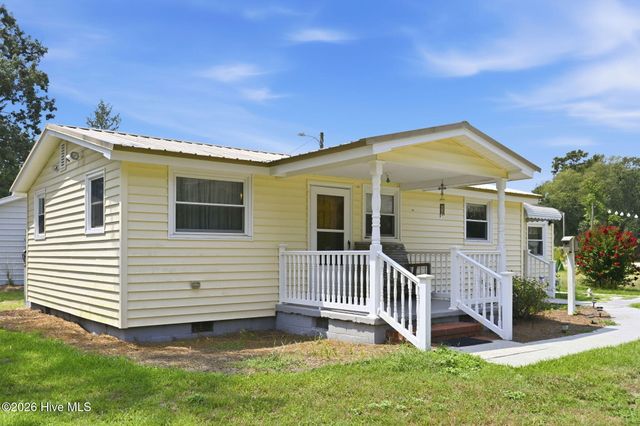 270 Buck Jones Road, Wallace, NC 28466