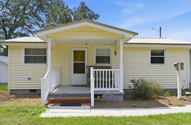 270 Buck Jones Road, Wallace, NC 28466